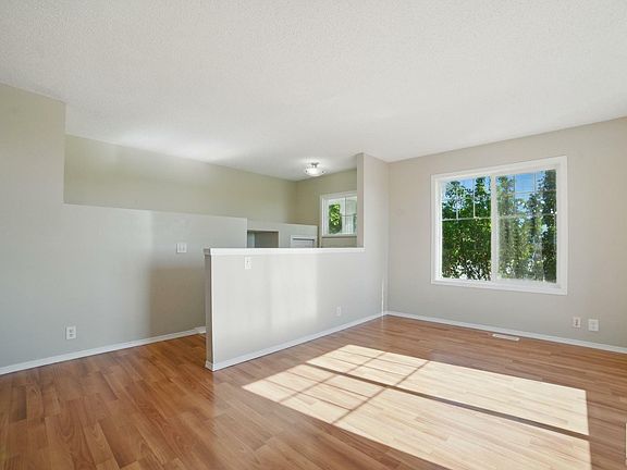 5th image of 3075 Trelle Cres NW #6