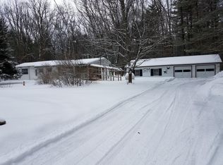 11608 Whitefish Rd, Newaygo, MI 49337