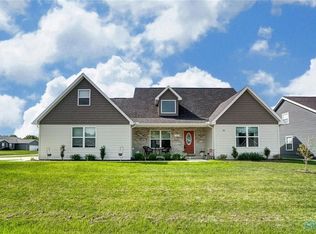 238 Thimbleberry Dr, Findlay, OH 45840