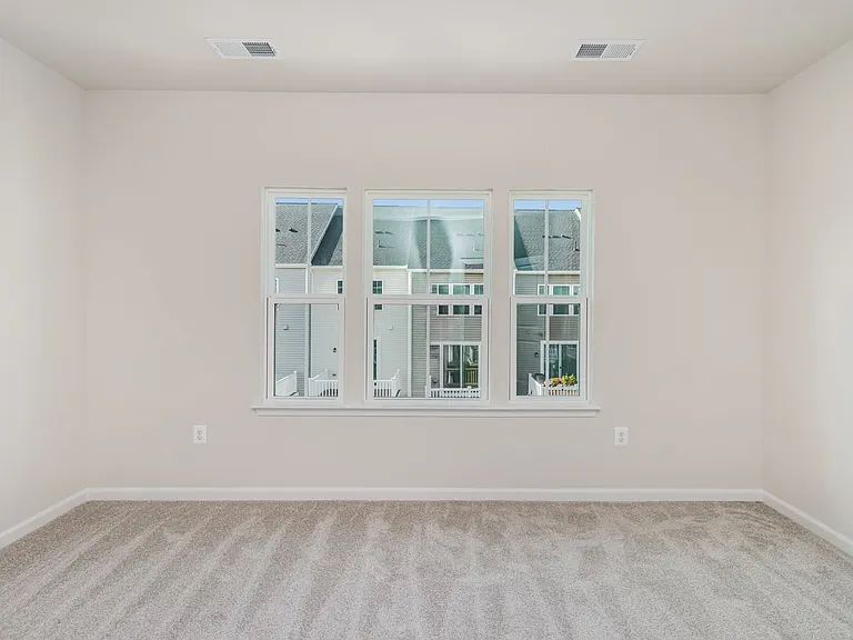 4936 Dunhaven Dr — Photo 11