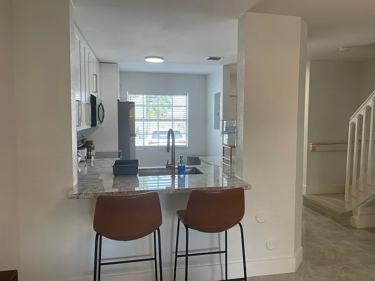 14231 SW 120th Ct — Photo 6