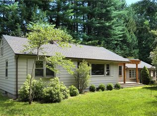 15 David Lapsley Rd, Bedford, NY 10506