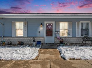 1004 Berkley Cir, Mishawaka, IN 46544
