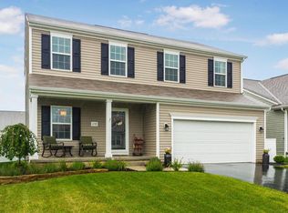 658 Thornbush Dr, Blacklick, OH 43004