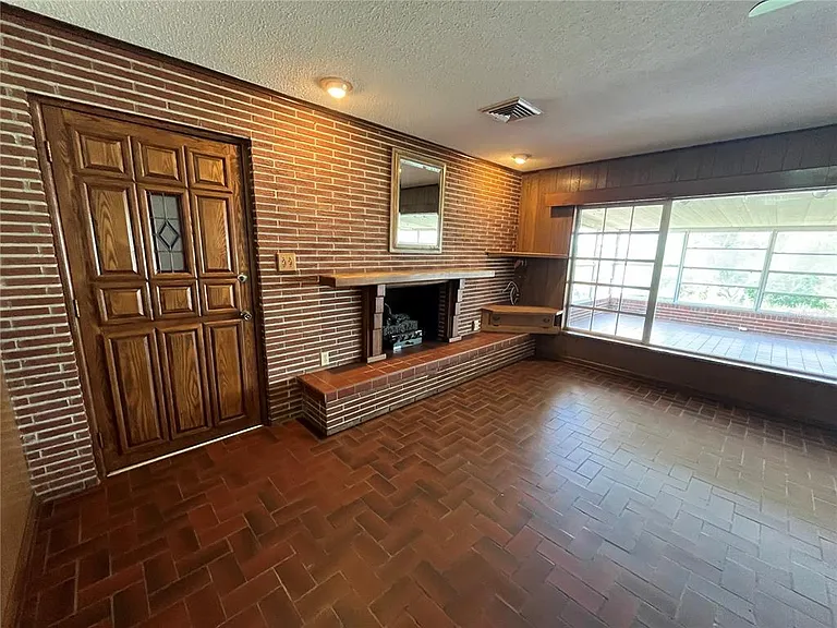 1145 S Lake Reedy Blvd — Photo 14