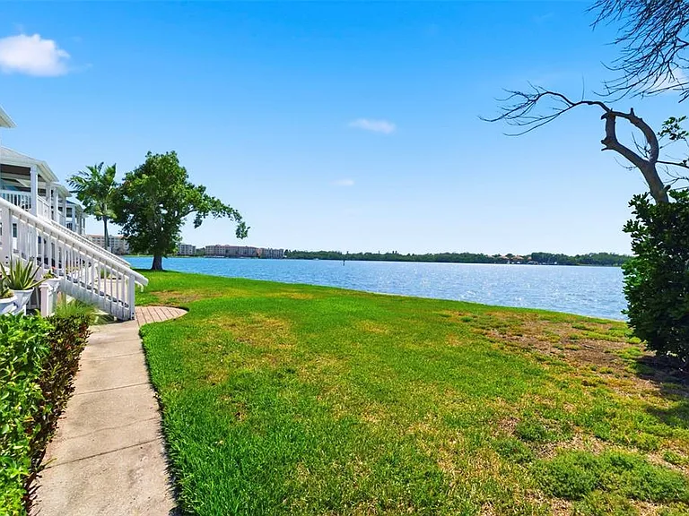 5107 Salmon Dr SE #C — Photo 20