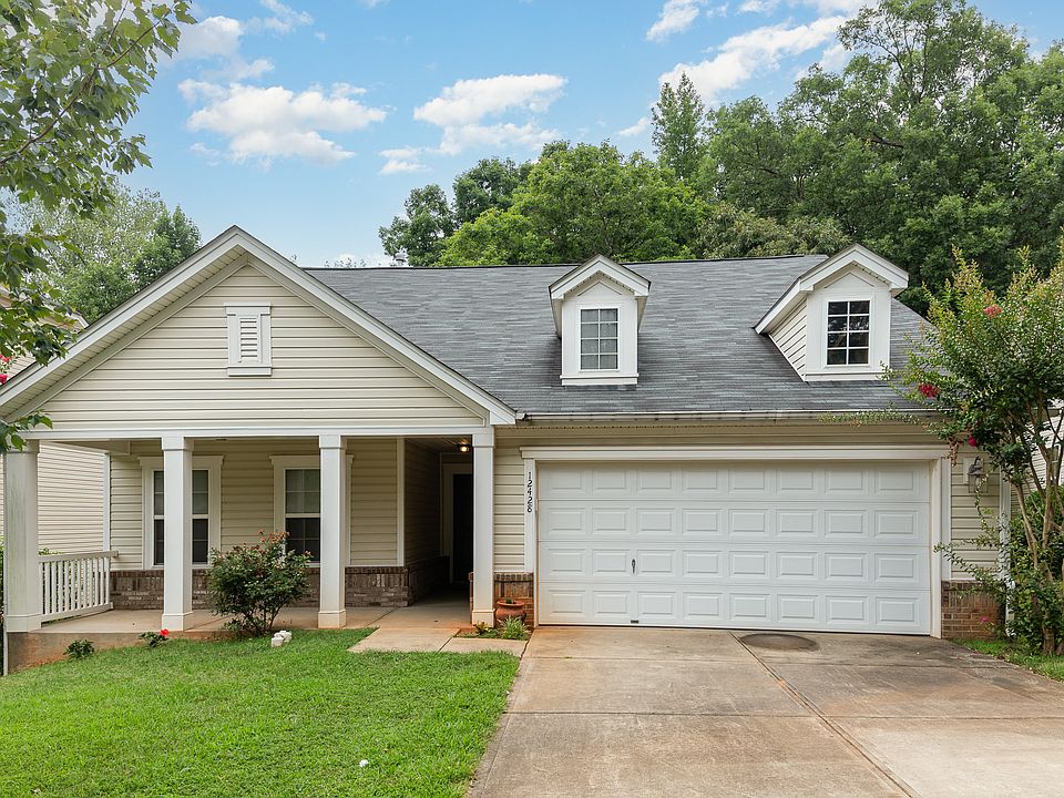 1st image of 12428 Lanier Islands Cres