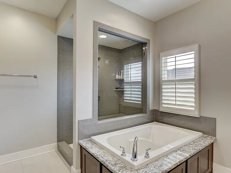 604 Sire Ave — Photo 12
