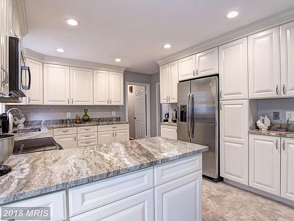 5th image of 4606 Demby Dr