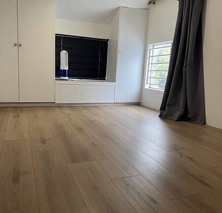 5th image of 303 W 1st St Floor 2