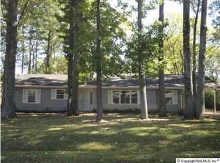 1822 Eastmeade Ave SE, Decatur, AL 35601