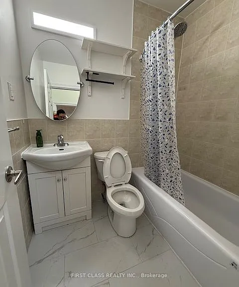 404 Queen St W — Photo 10