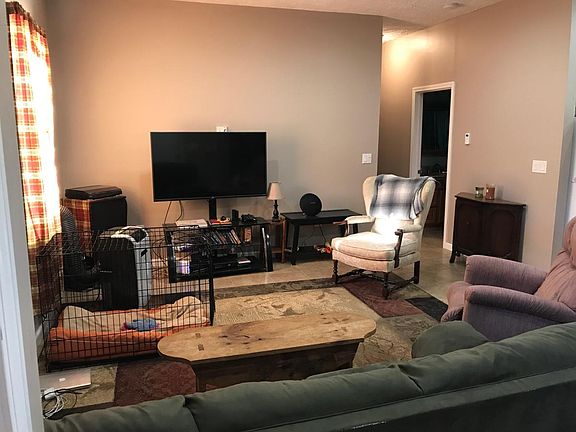 2nd image of 329 Southside Dr