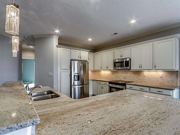 3rd image of 938 Corrado St. Lot 12
