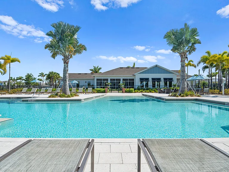 Artesia at Lakewood Ranch — Photo 41