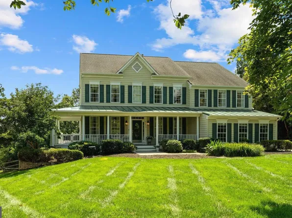 42673 Silverthorne Ct, Ashburn, VA 20148