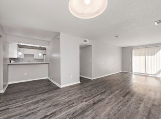 4141 Roanoke Rd APT 9, Kansas City, MO 64111