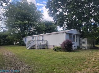 367 Barricks Mill Rd, Topping, VA 23169