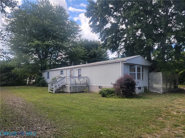 367 Barricks Mill Rd, Topping, VA 23169