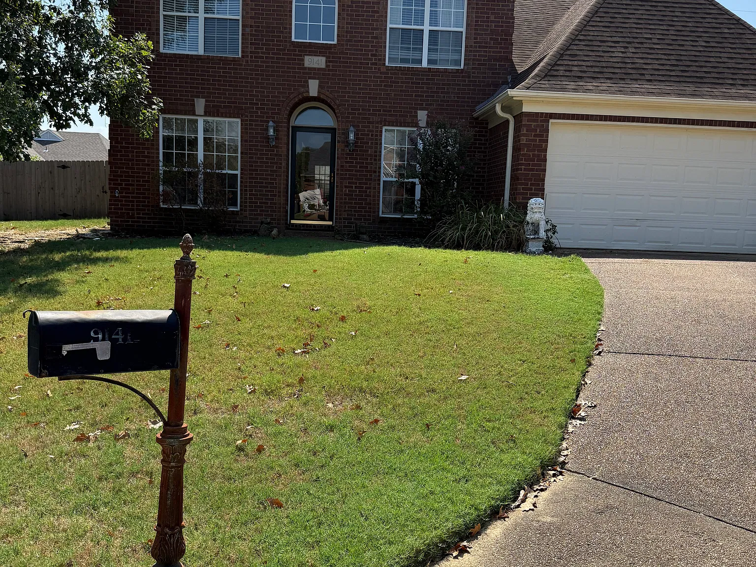 4 bed, 2403 sqft, $2,325 — Photo 1