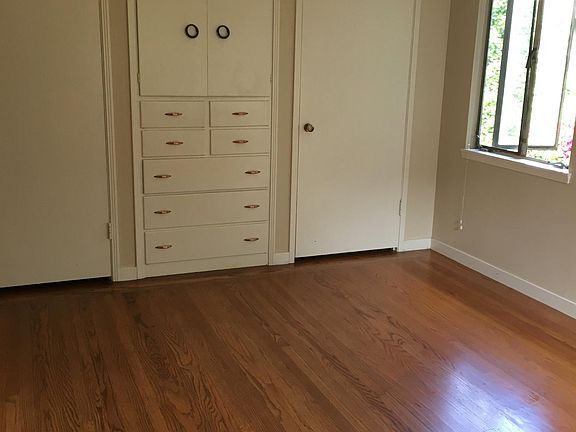 5th image of 1015 Cowper St