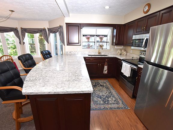4th image of 9841 S Harbour Pointe Dr