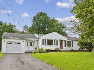 19 Palmer Road, North Haven, CT 06473