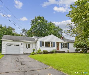 19 Palmer Road, North Haven, CT, 06473