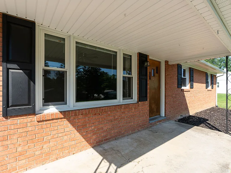 81 Sandy Ridge Rd — Photo 32