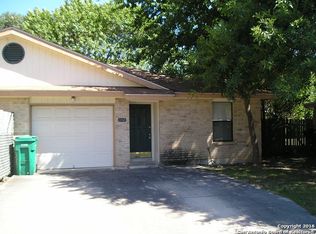 152 Oak Grove Dr, Boerne, TX 78006