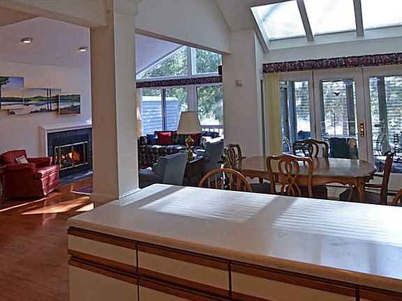 5th image of 132 Pine Glen Dr #132