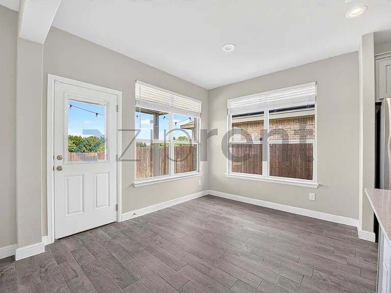 2325 Emerald Springs Dr — Photo 11
