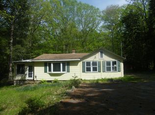 403 Route 590, Greeley, PA 18425