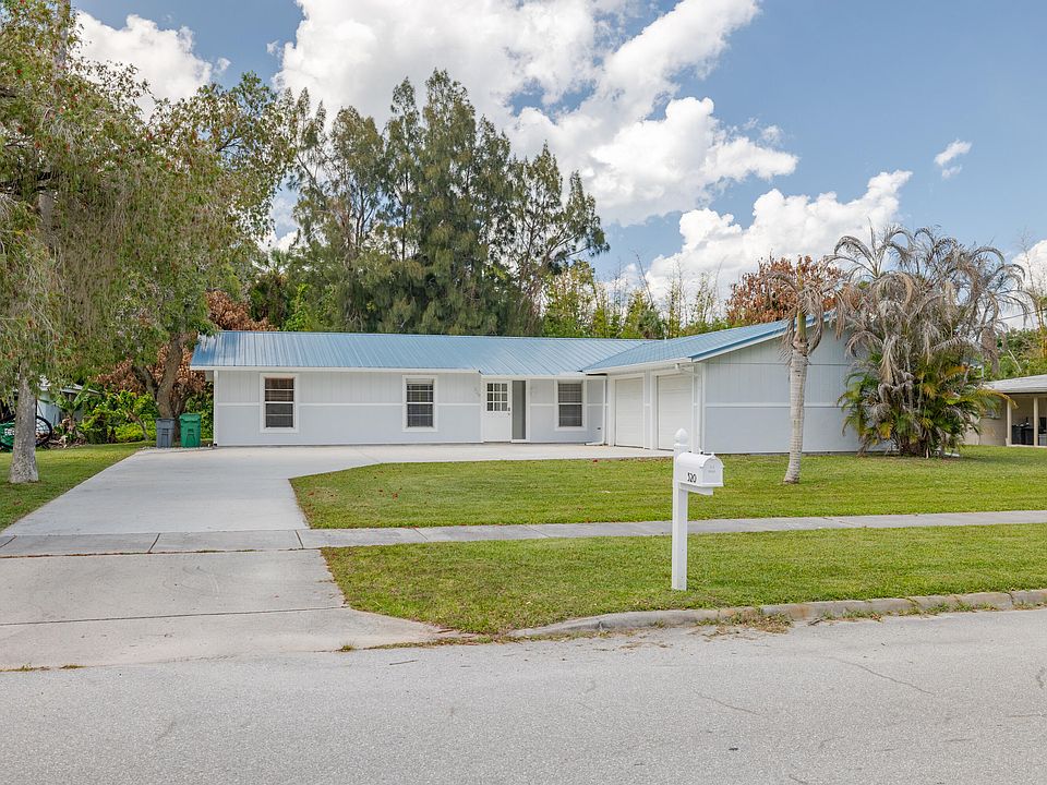 1st image of 320 Chamberlain Boulevard