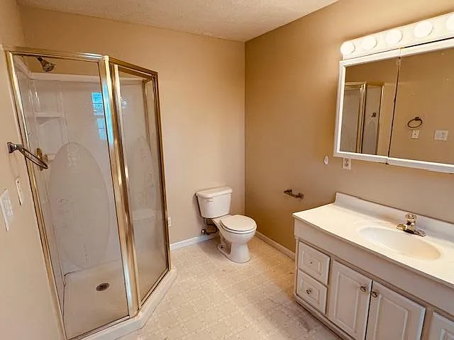 1576 E Pea Ridge Rd — Photo 8