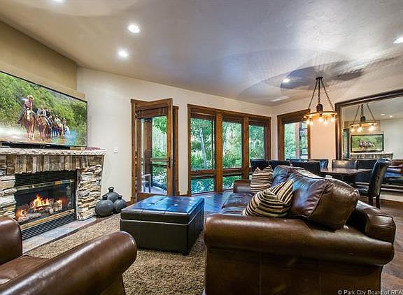 5th image of 2880 Deer Valley Dr E #6210