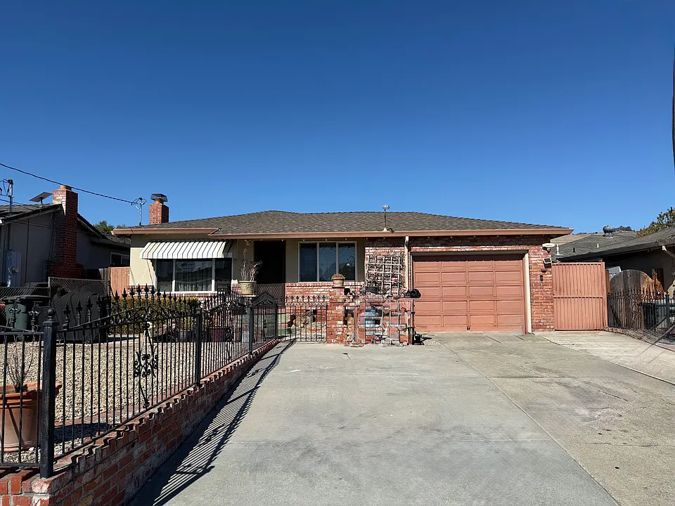 264 Sunnyslope Ave #A