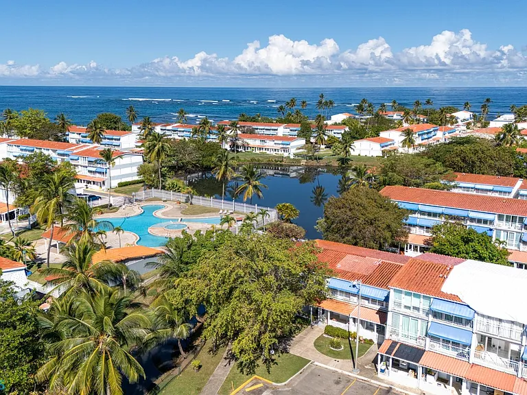 H-10 Villas De Playa 2 #H-10 — Photo 25