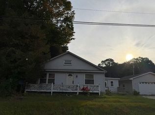 3303 Lakeshore Rd, Lexington, MI 48450