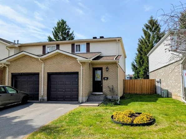 827 Datzell Ln #77, Kingston, ON K7M 7R7