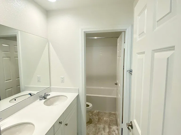 7810 Sunny Gulch Ct — Photo 10