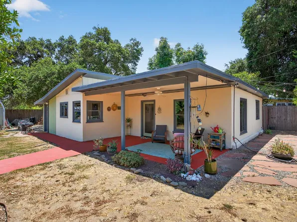 310 N Poli Ave, Ojai, CA 93023