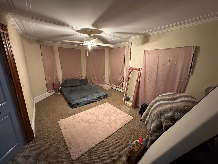 154 Tolman St #4 — Photo 12
