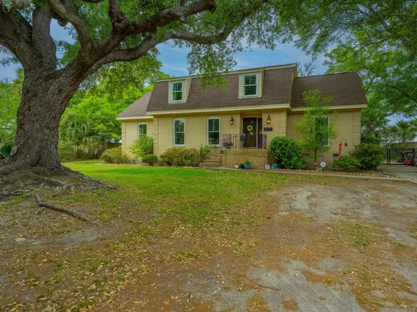 1614 Oak Island Dr, Charleston, SC 29412