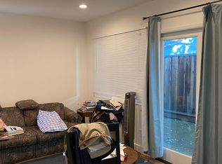 743 Middlefield Rd #743, Palo Alto, CA 94301