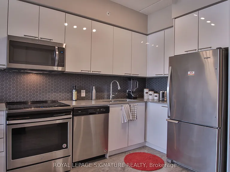 15 Prince Albert Blvd #518 — Photo 11