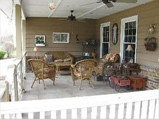 1st image of 203 Westmoreland Ln