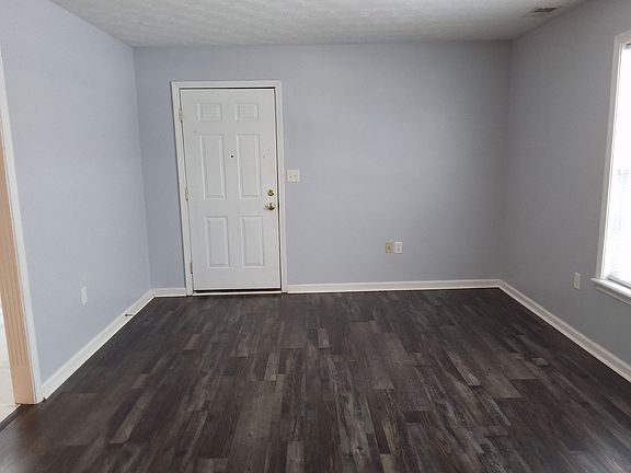3rd image of 103 Hurstfield Dr #C