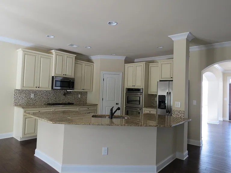 2951 Blake Towers Ln — Photo 3