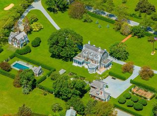 25 Shinnecock Rd, Quogue, NY 11959